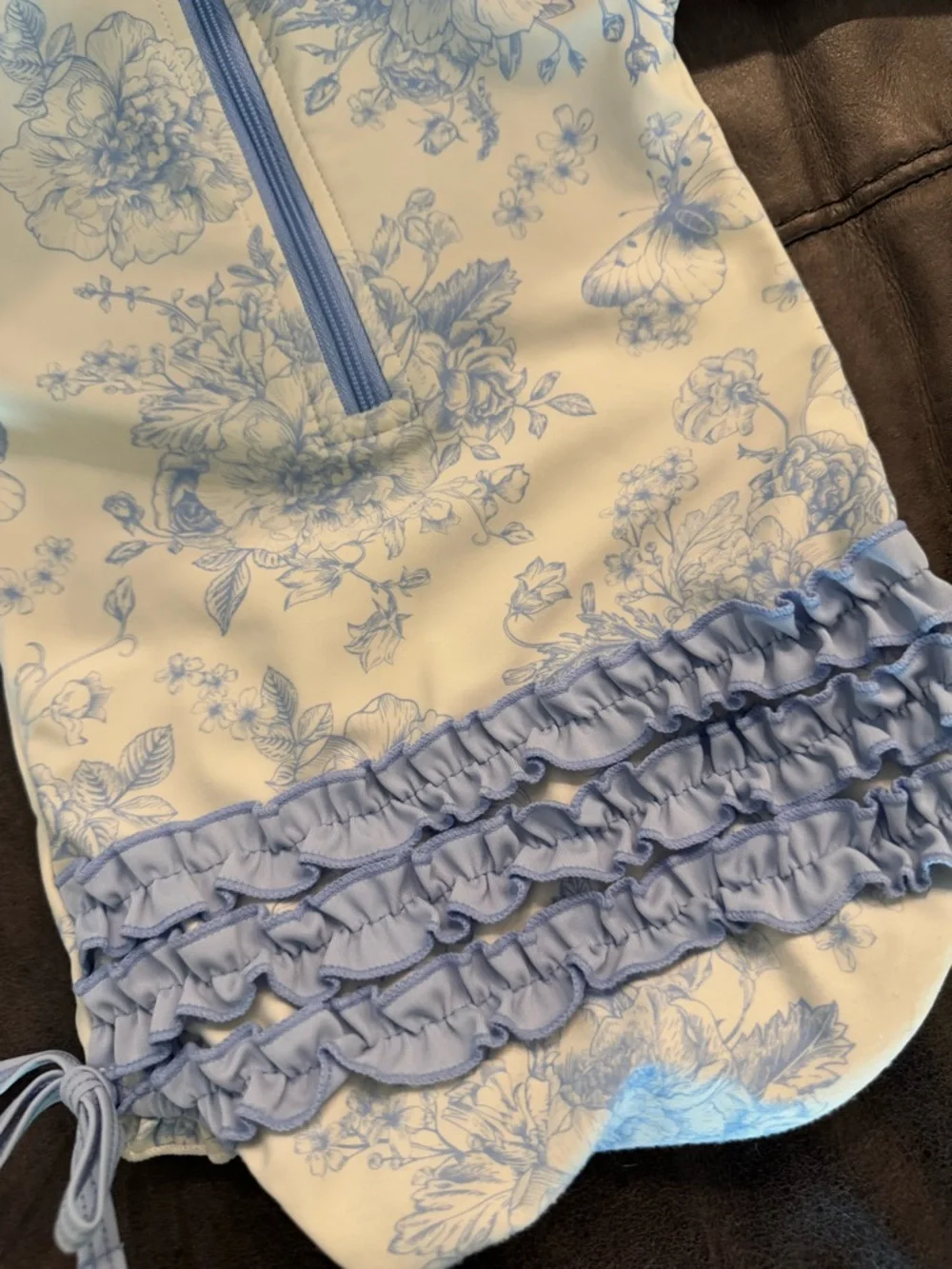 Ruffle Butts very lightly